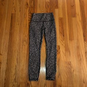 Lululemon leggings